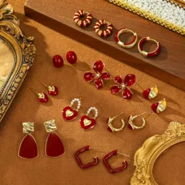 耳钉;项链;耳环