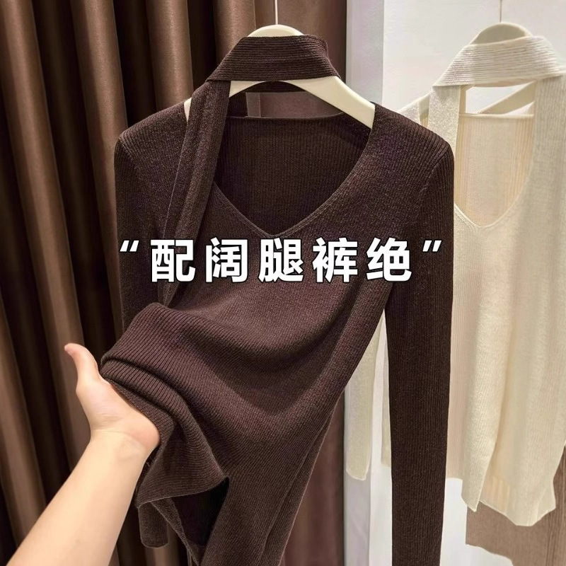 Melard Coffee-Colored Knitted Base Shirt for Women, New Autumn and Winter Slim-Fit, Slimming, with Scarf, V-Neck, Long-Sleeved T-Shirt Top