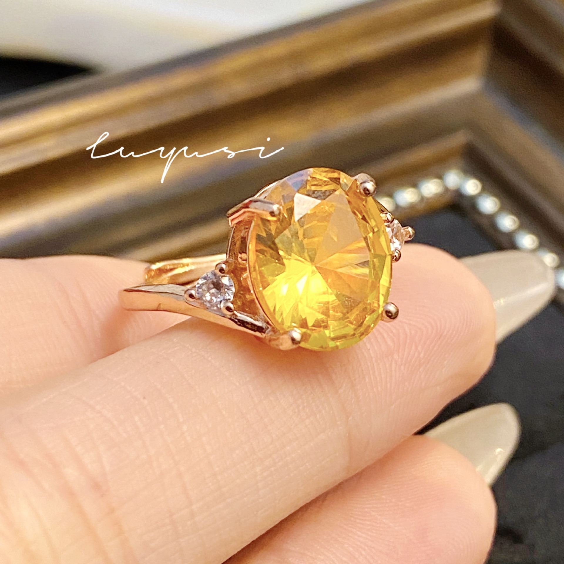 luxury inlaid natural pigeon blood red garnet 6 carat ring plated with rose gold high grade colored gem diamond ring_voghion.com