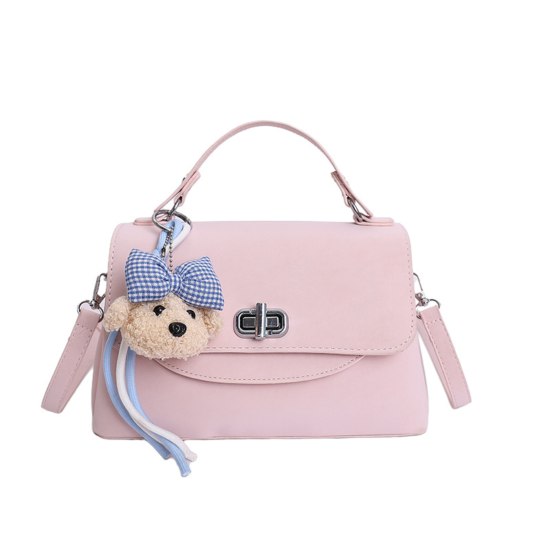 Bolso de mano diario de alto valor para mujeres 2026 primavera / verano nuevo estilo de moda bolso de hombro de estilo extranjero nicho bolso de transporte