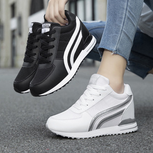 �羳Ůʿ���e�\��ЬŮ�r�аٴ������7CM �W��͸���p��ϵ��С��Ь