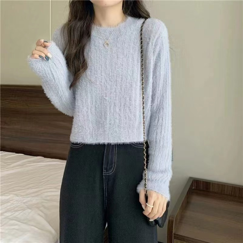 Gentle style short sweater women's inner mink velvet autumn and winter New design sense soft glutinous solid color sweater top