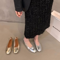 フレンチフラットシルバーシューズ婦人靴2025春秋新作春イブニング優しいバレエシューズビーニーシューズ
