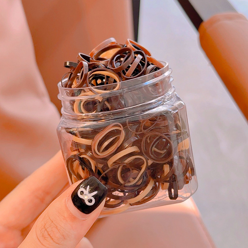 작은 캔 커피 브라운 약 250