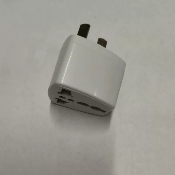 Three flat national standard Australian standard converter head for overseas travel multi-purpose USB small detachable multi-country applicable