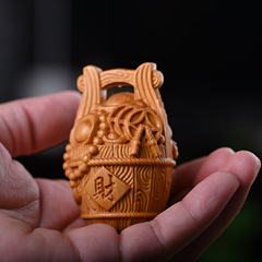 Yabai Wood Carved Yuanbao with a Pot of Gold Handle, Wishing "Congratulations and Prosperity", Counting Money Nightly, Small Ornament for Keeping, Portable Cultural Craft