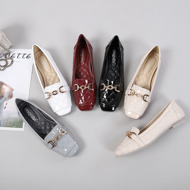 New Color 33 Size Pumps Square Toe Flat Comfortable Women's Shoes Large Size Small Leather Shoes Soft Leather Soft Bottom Patent Leather Buckle Thread Shoes