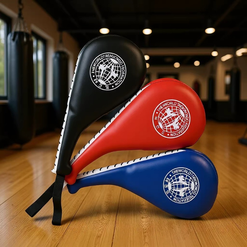 Boxing practice for taekwondo for training