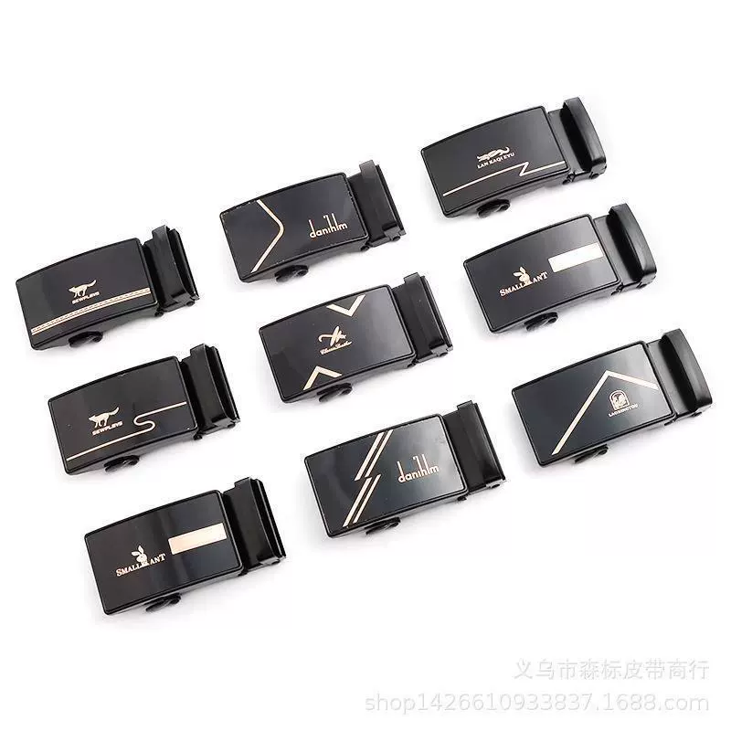 厂家直销新款男士皮带扣 泳黑仿亚克力铁皮自动扣腰带头现货批发