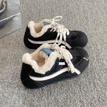 冬季保暖加绒加绒板鞋子女2025新款爆款百搭厚底小白鞋德训二棉鞋