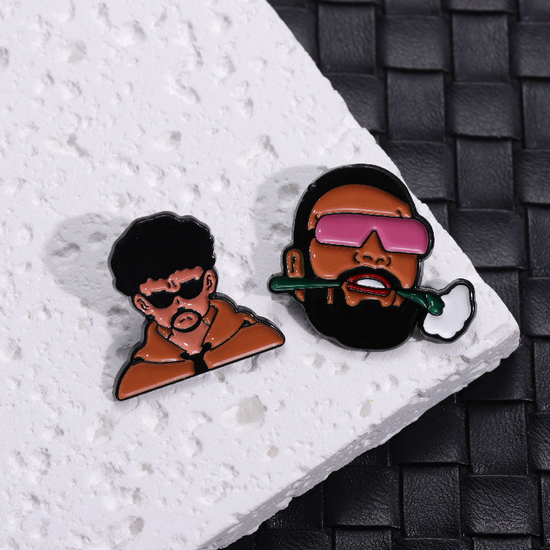 Cartoon Character Pattern Unisex Gender Plating Design Commute Style Commute Pin Cartoon Character Alloy Plating Unisex Brooches