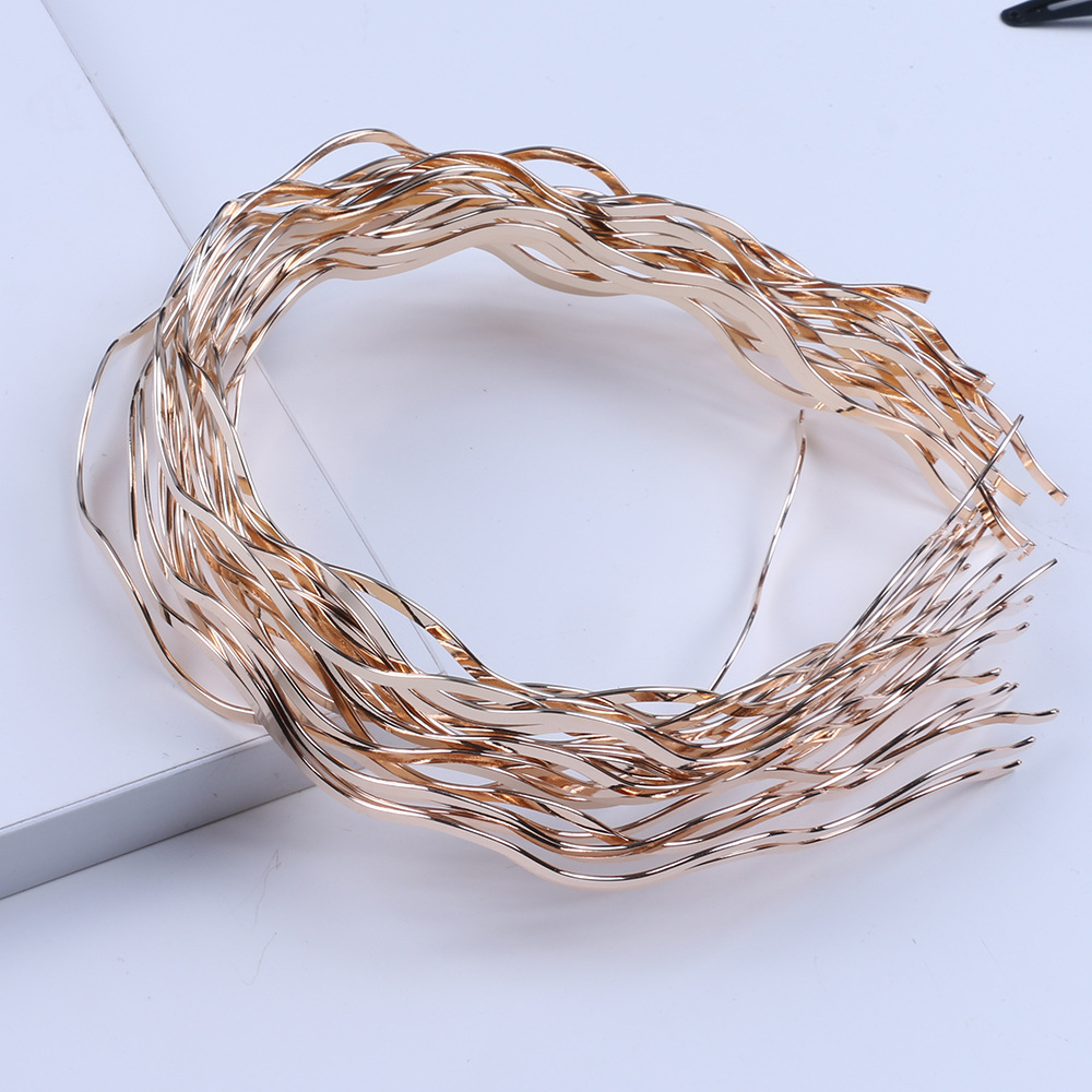 Fascia per capelli in metallo ondulata e curva, semplice, da donna, per uscire, stile europeo e americano, fascia per lavarsi il viso,_voghion.com