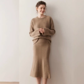 女式羊绒衫;女式羊毛衫;男式羊绒衫