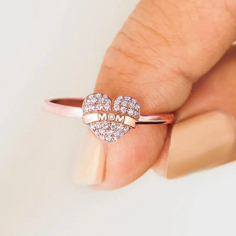 Ring heart-shaped