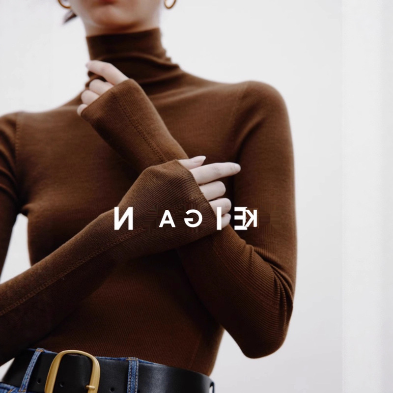 High-Neck Knitted Base Shirt for Women, 2025 Autumn and Winter New Style, Slim Fit, Soft Sweater, Suitable for Wearing under a Suit, Layered Collar Top