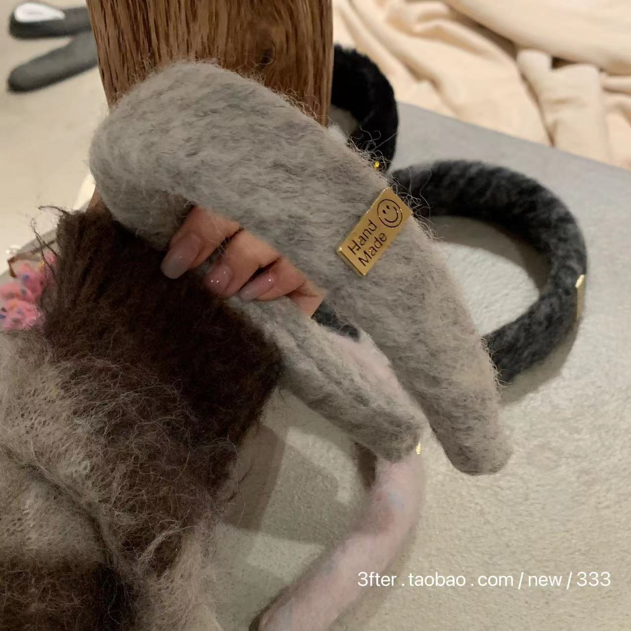 Cabeza de esponja superior de cráneo alto diadema de lavado de cara femenino diadema retro francés de ala ancha de leche color café paquete de cabello de horquilla al por mayor