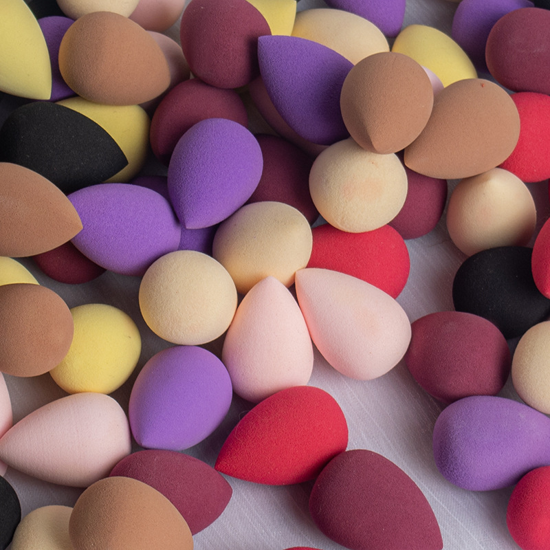 Mini huevo de maquillaje mini huevo de maquillaje esponja bola esponja pequeña gota de agua base líquida