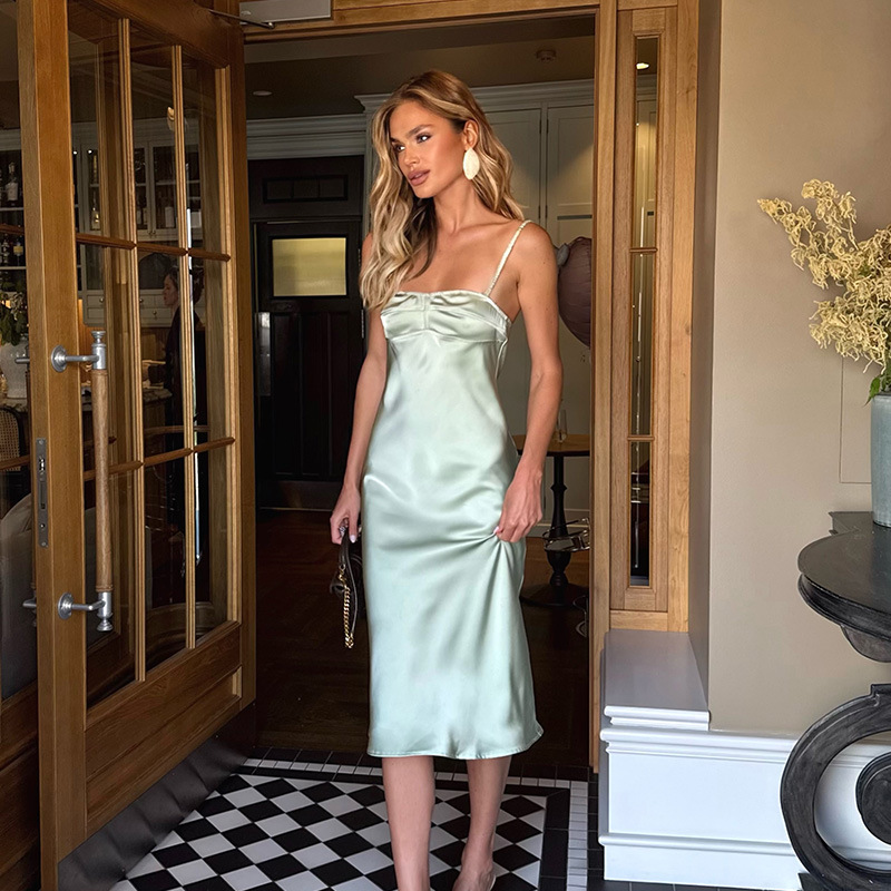 Summer New French Style Elegant Ladylike Tube Top Strapless Acetate Satin Drape Dress Slim Fit Mid-Length Dress for Women