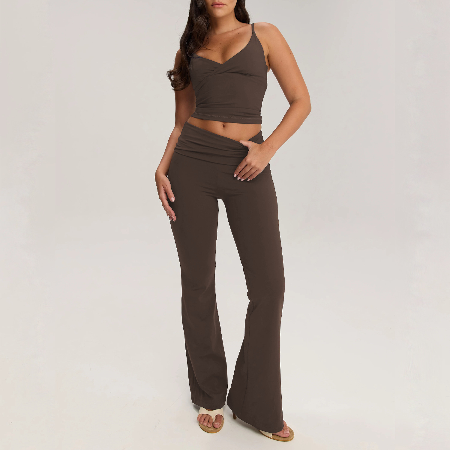 Nuevo conjunto de yoga plegable cabina de acondicionamiento físico chaqueta de mujer pantalones largos para correr pantalones deportivos de piernas anchas dos piezas image 12