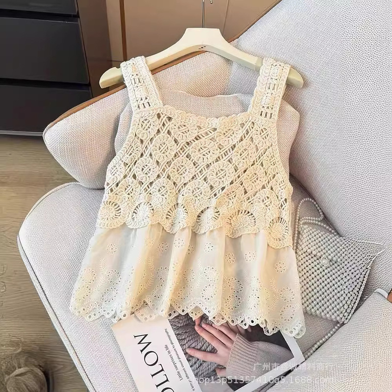 New French Style Hollow Crochet Knitted Vest Women's Summer Chic Outer Sleeveless Shirt Sequin Short Top