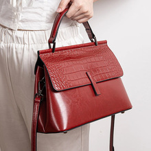 真皮女包大包包女2025新款复古高级感通勤手提包女小众百搭托特包