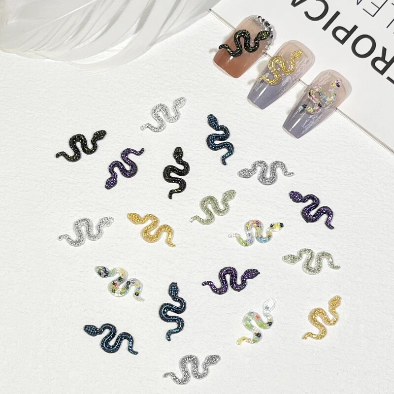 Cross-border simulation of small snake nail diamond jewelry mixed batch of fine lines retro punk style full diamond snake nail sticker decorations Cross-border simulation of small snake nail diamond jewelry mixed batch of fine lines retro punk style full diamond snake nail sticker decorations