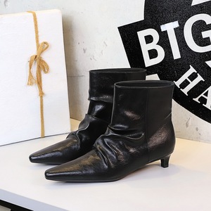 2887-2 Retro Fashion Boots Women's Thin Heel Pointed Short Tube Folded Stacked Boots Skinny Boots French Martin Sho
