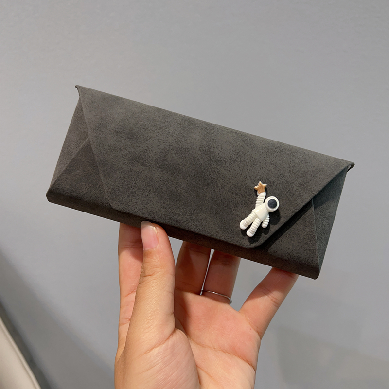 可爱感眼镜盒墨镜纳盒太阳镜包抗压便携简约皮质眼镜纳包布