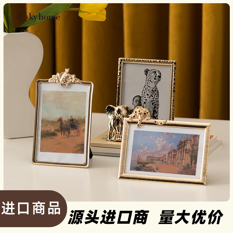 Diskai Birds and Flowers Golden Photo Frame Animal Photo Frame Simple Photo Frame Living Room Model Room Home Decoration Pendulum