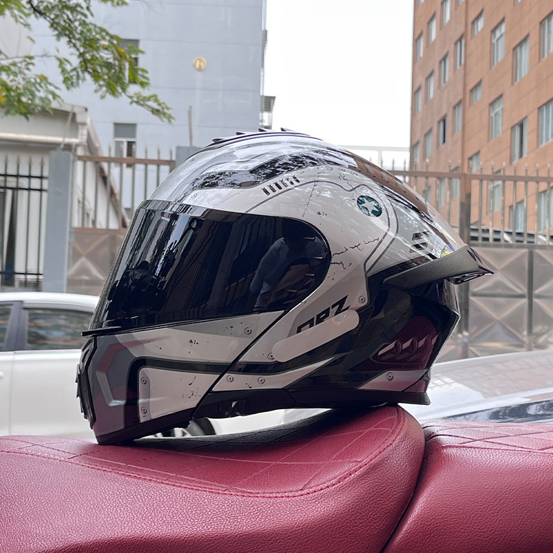Orz casco de coche eléctrico masculino y femenino casco de verano doble espejo trasero medio completo personalidad cuatro estaciones pareja Bluetooth