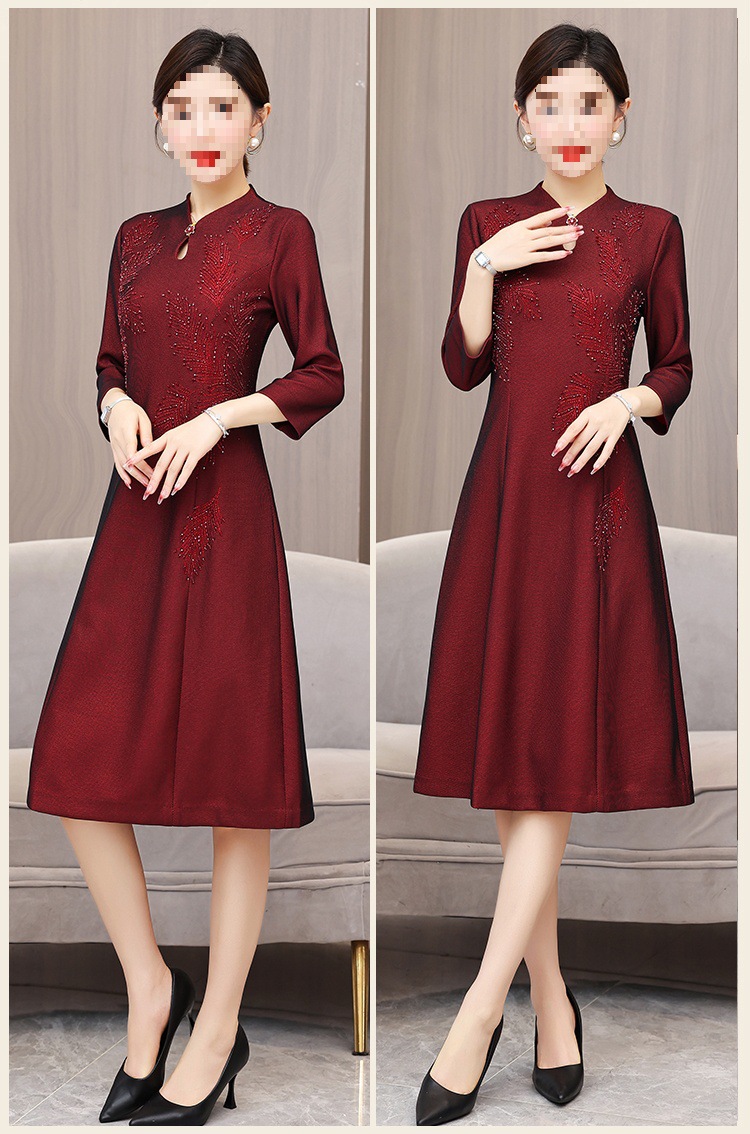 Red With An Elegant And Sophisticated Feel, Suitable For Mother Of The Bride At A Banquet, Autumn Style Wedding Dress,_ecoleips.com