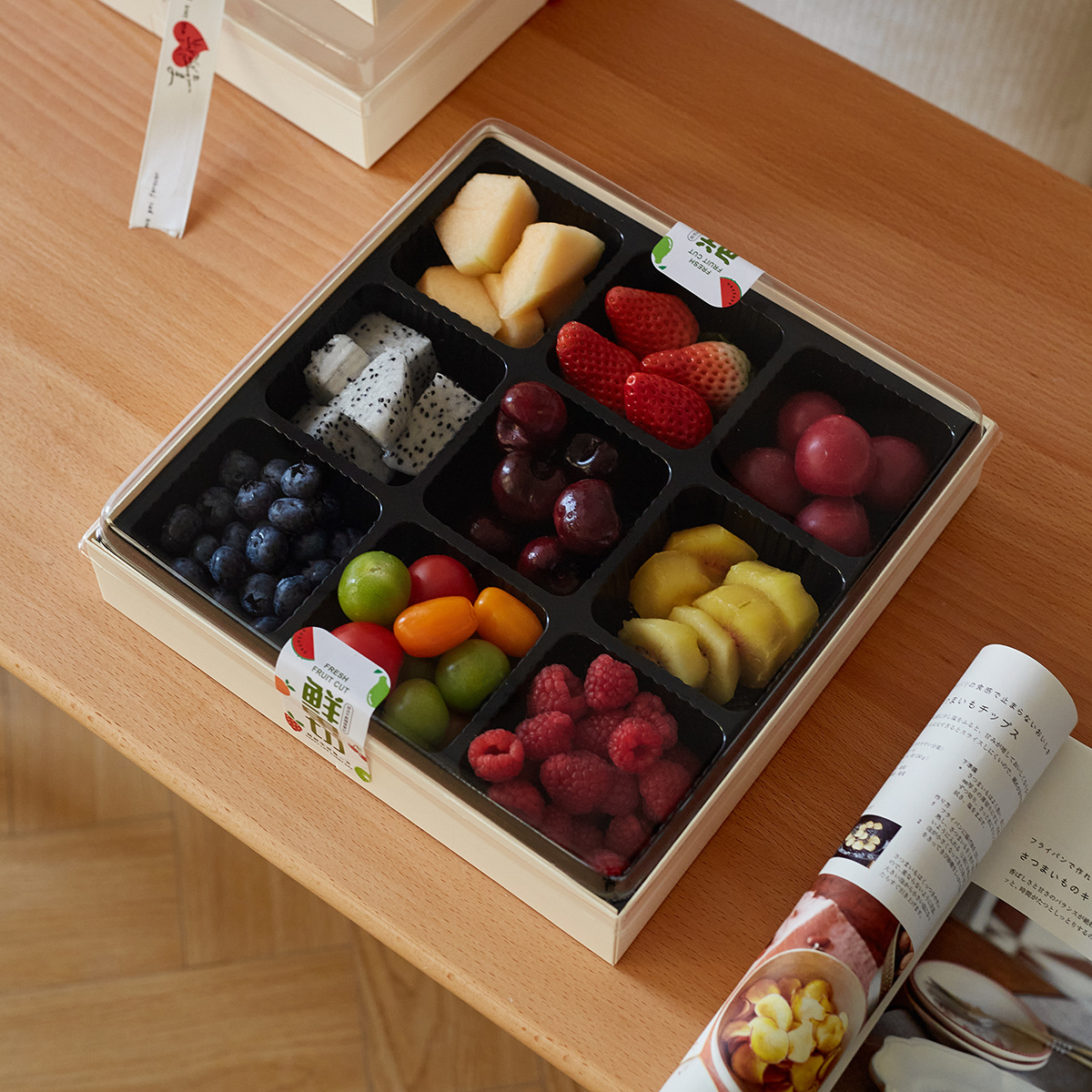 Caja de frutas cortadas de madera de Jiugongge, caja de frutas transparentes desechable, caja de conservación de frutas, caja de embalaje de grado alimenticio