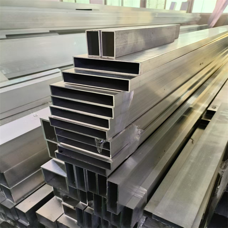 现货铝方通 6063铝方管 铝合金方扁管 大小口径方形铝管氧化加工