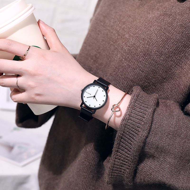 ins韩风 Chic小黑表简约韩版风格学生手表男女学院风复古文艺情侣|ms