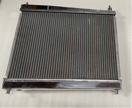 Thickened water tank radiator, suitable for Toyota VITZ, ECHO, YARIS, and SCION models, NCP10-61, 1999-2005