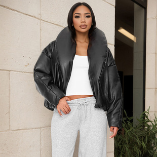 Q25TP296�羳�W��Ů�b2025�������^�OӋƤ�|���I¶Ě�����޷�����