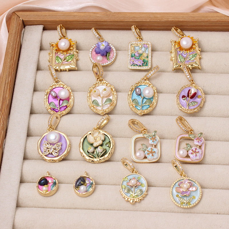 Monet Garden Oil Painting Hand-painted Flower Pendant Fashionable Freshwater Pearl New Chinese High-end Sense Woolen Chain Accessories