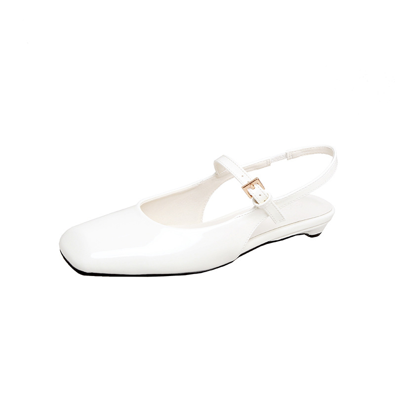 2025 nuevo estilo francés retro cabeza cuadrada con Mary Jane Baotou sandalias mujeres zapatos de ballet de charol rojo mujeres