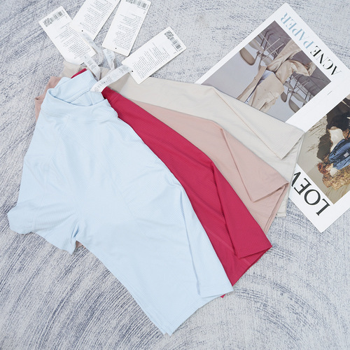 Wide-ribbed yoga wear, casual women's cropped T-shirt with a round neckline—breathable, loose-fitting, highly elastic, and featuring sporty striped short sleeves.