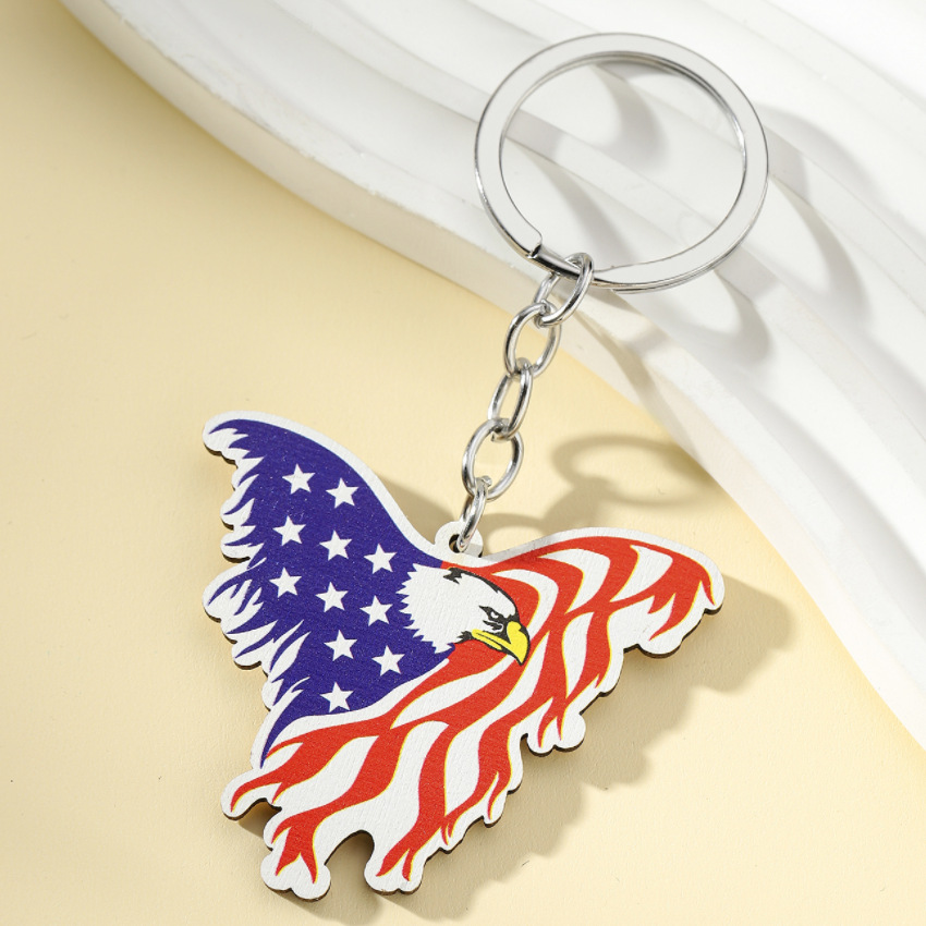 13g Weight Keychain Classification 1 Piece Quantity Daily Occasion Wood Material American Flag, Eagle Pattern Unisex Gender Retro Style 1 Piece Retro American Flag Eagle Wood Unisex Keychain 1