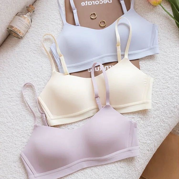 Factory direct cross-border e-commerce Southeast Asia Vietnam Thailand women's seamless vest comfortable gathered side text bra