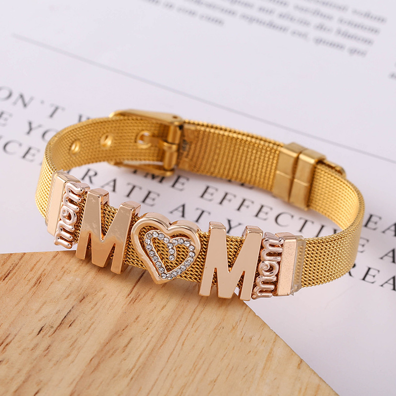 1 Piece Fashion Heart Shape Titanium Steel Inlay Artificial Gemstones Bracelets display picture 1