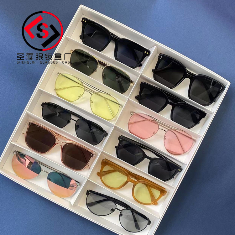 Multi-grids Glasses Storage Box Plaid Large-capacity Sunglasses Myopia Glasses Reading Glasses 12 Grids Transparent Cover Dust-proof Display Box