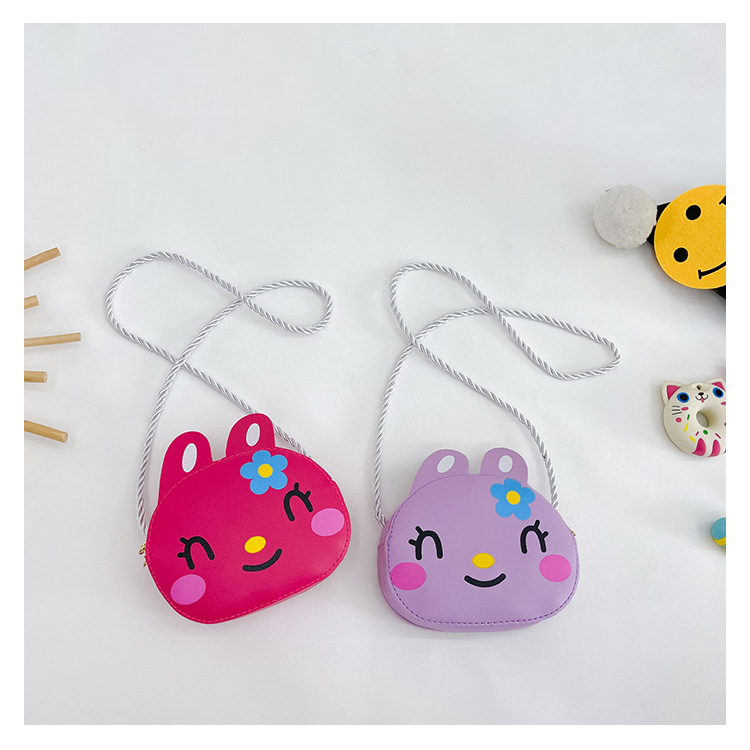 109g Weight Polyester Lining Material Zipper Closure Type Single Shoulder Strap Strap Type Crossbody Bag Bags Type Holiday, Daily Occasion PVC Material Anti-theft Function Animal Pattern All Seasons Season Women's Gender Cute Style Round Shape Medium Size Women's Medium PVC Animal Cute Round Zipper Crossbody Bag 14