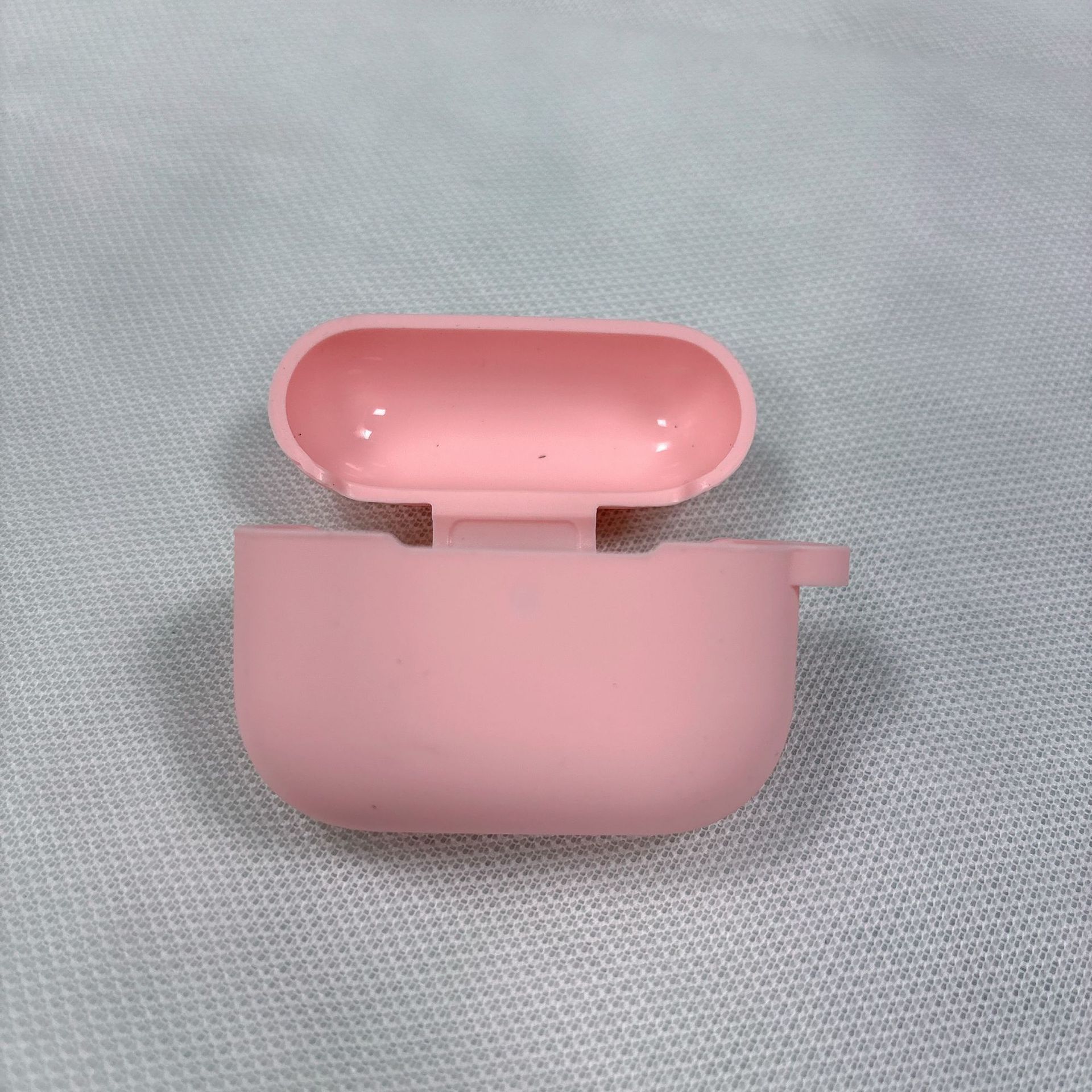 Чехол для наушников Apple AirPods Pro 3 силиконовый однотонный