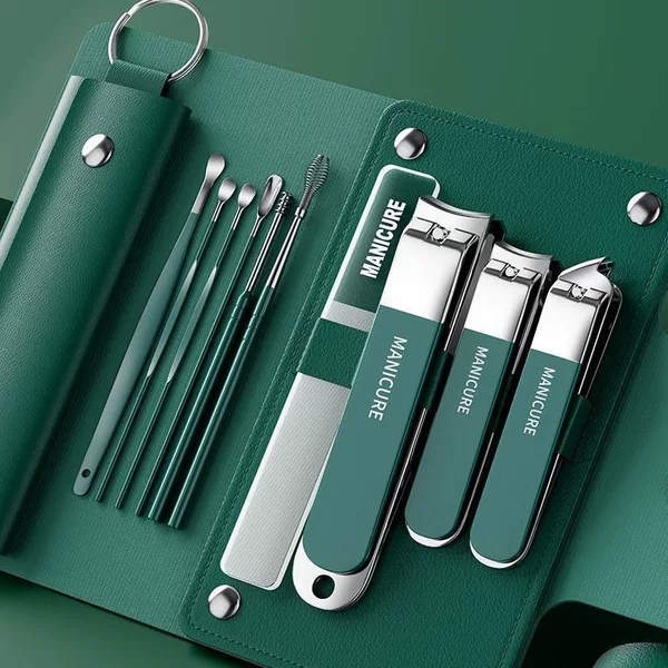 XX Lightning Supply Warehouse: German-engineered precision nail clippers set, including nail scissors and nail clippers, designed for men, with angled blades, for home use