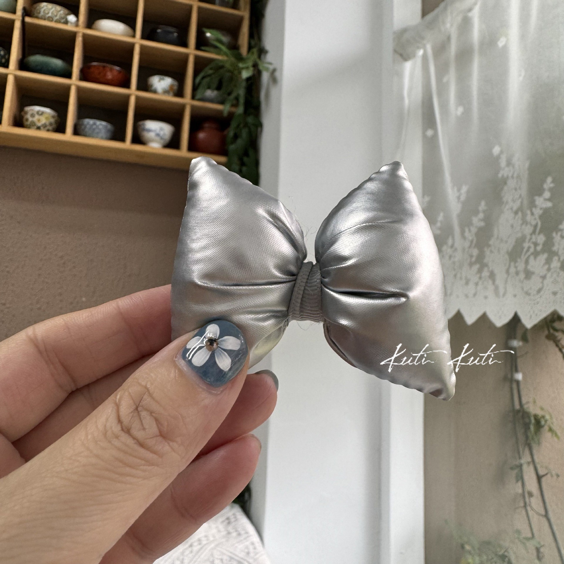 Small Gifts, Dolls, Bow Accessories, Egg Seller Keychains, Doll Backpack Charms, Clothing Decoration Items