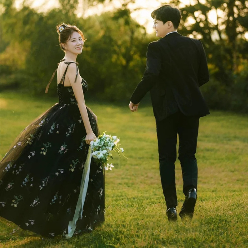 Korean Style Light Wedding Dress Flower Lace Tube Top Sling Simple High-end Sense Tutu Dress Engagement Evening Dress Banquet Elegant