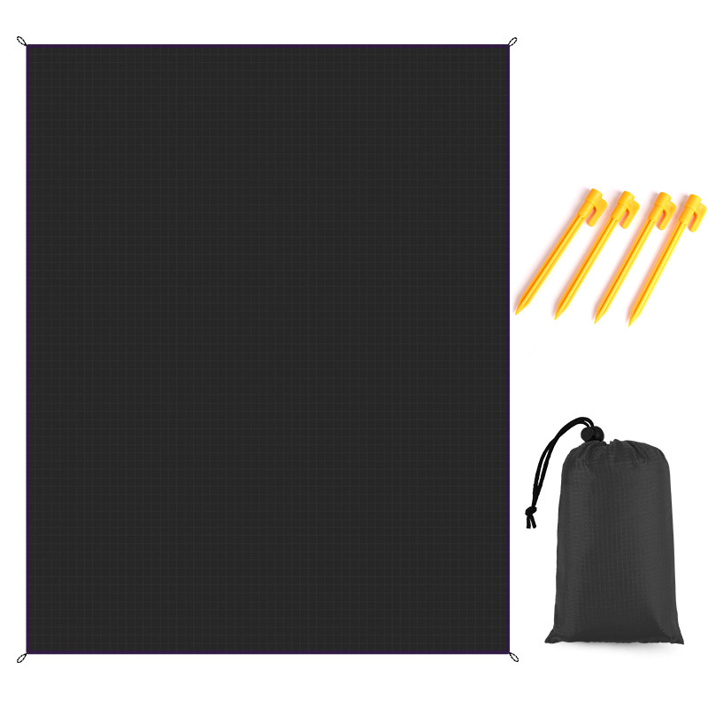 땅 손톱이있는 검은 색