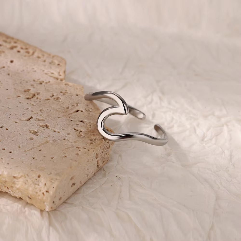 8g Weight 0.03µm-0.05µm Gold Plating Thickness PVD Coated Gold Plating Process Real Gold Plated Plating Material Stone-Free Inlay Material Open Rings Classification 1 Piece Quantity Casual, Daily Occasion 304 Stainless Steel Material Solid Color, Lines Pattern All Seasons Season Unisex Gender Simple Style, IG Style Style Waterproof Non Tarnish, Plating Craft Gold, Silver Color PVD Coated Real Gold Plated 18K Gold Solid Color Lines Titanium Steel Simple Style IG Style Waterproof Non Tarnish Open Rings 10